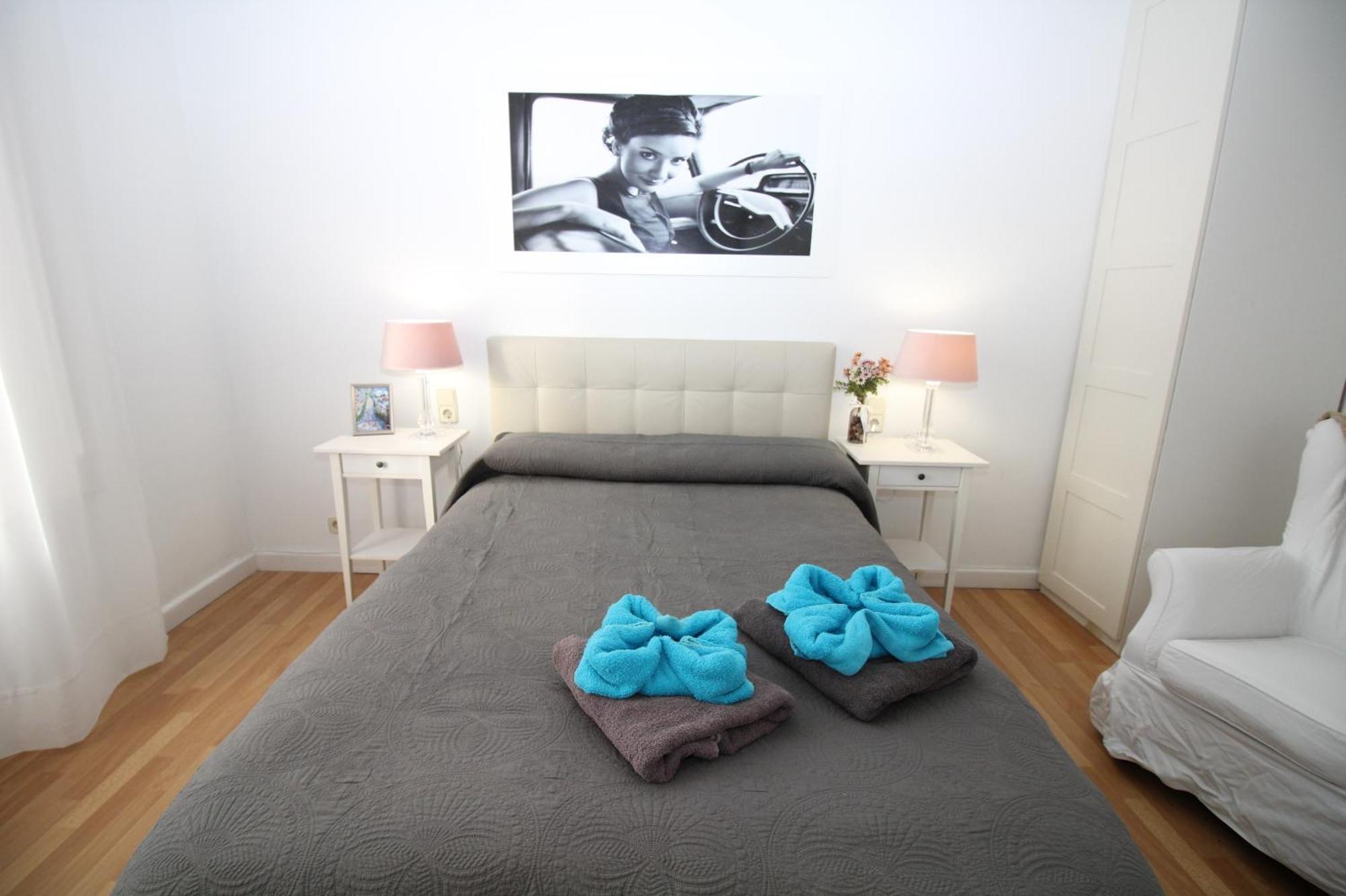 Rooms Tetu Barcellona Esterno foto