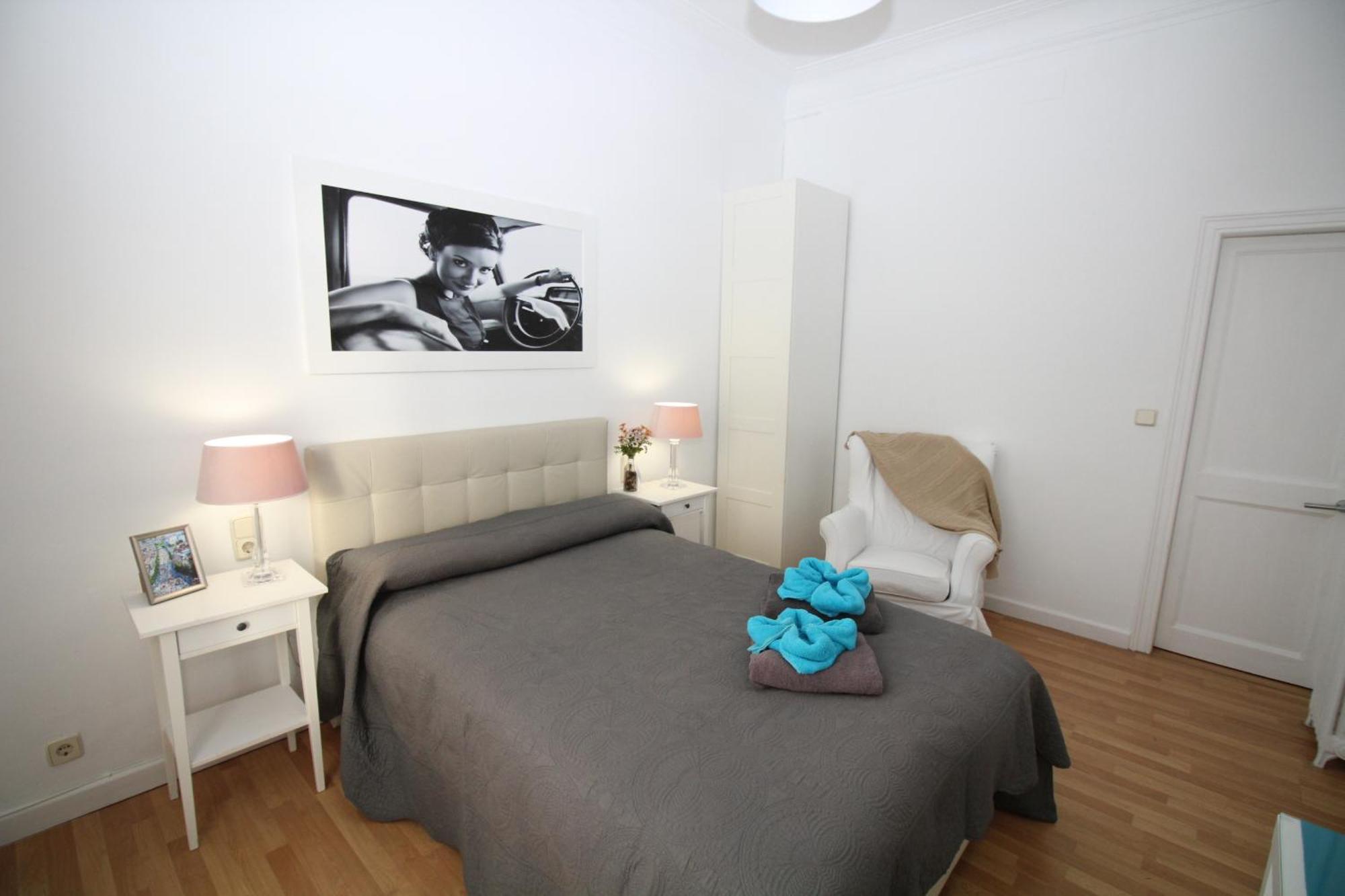 Rooms Tetu Barcellona Esterno foto
