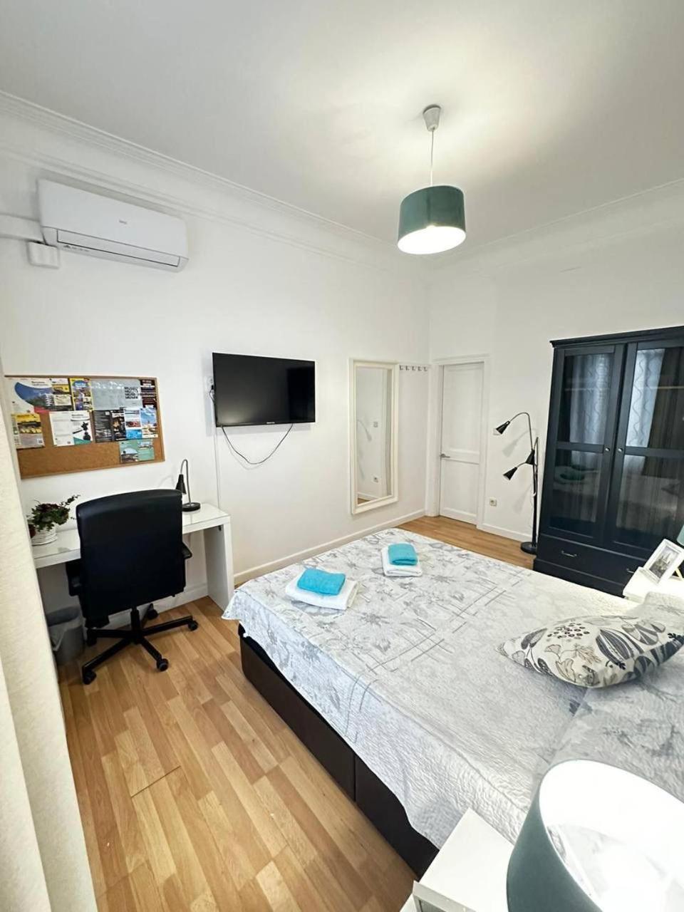 Rooms Tetu Barcellona Esterno foto