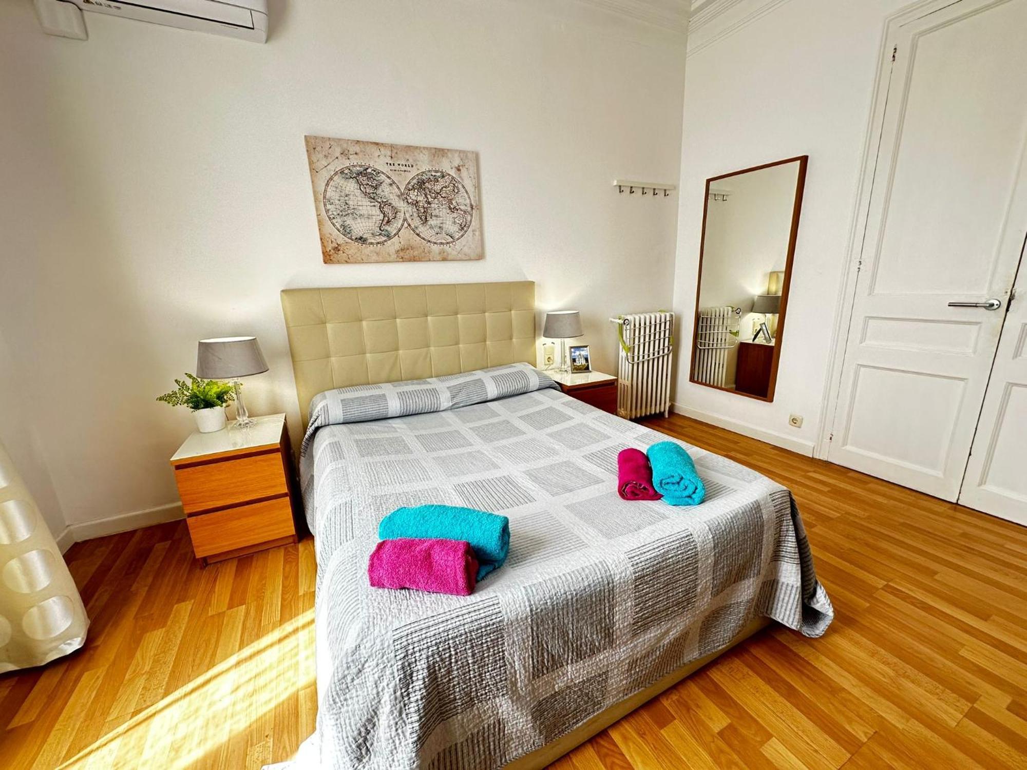 Rooms Tetu Barcellona Esterno foto
